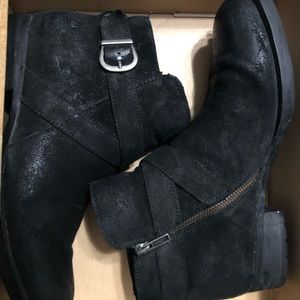Born Trinculo Black Distressed Boots
